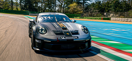 Auto Porsche GT3 Cup in pista