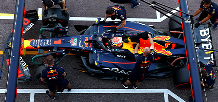 Le due auto Oracle Red Bull Racing in pista insieme